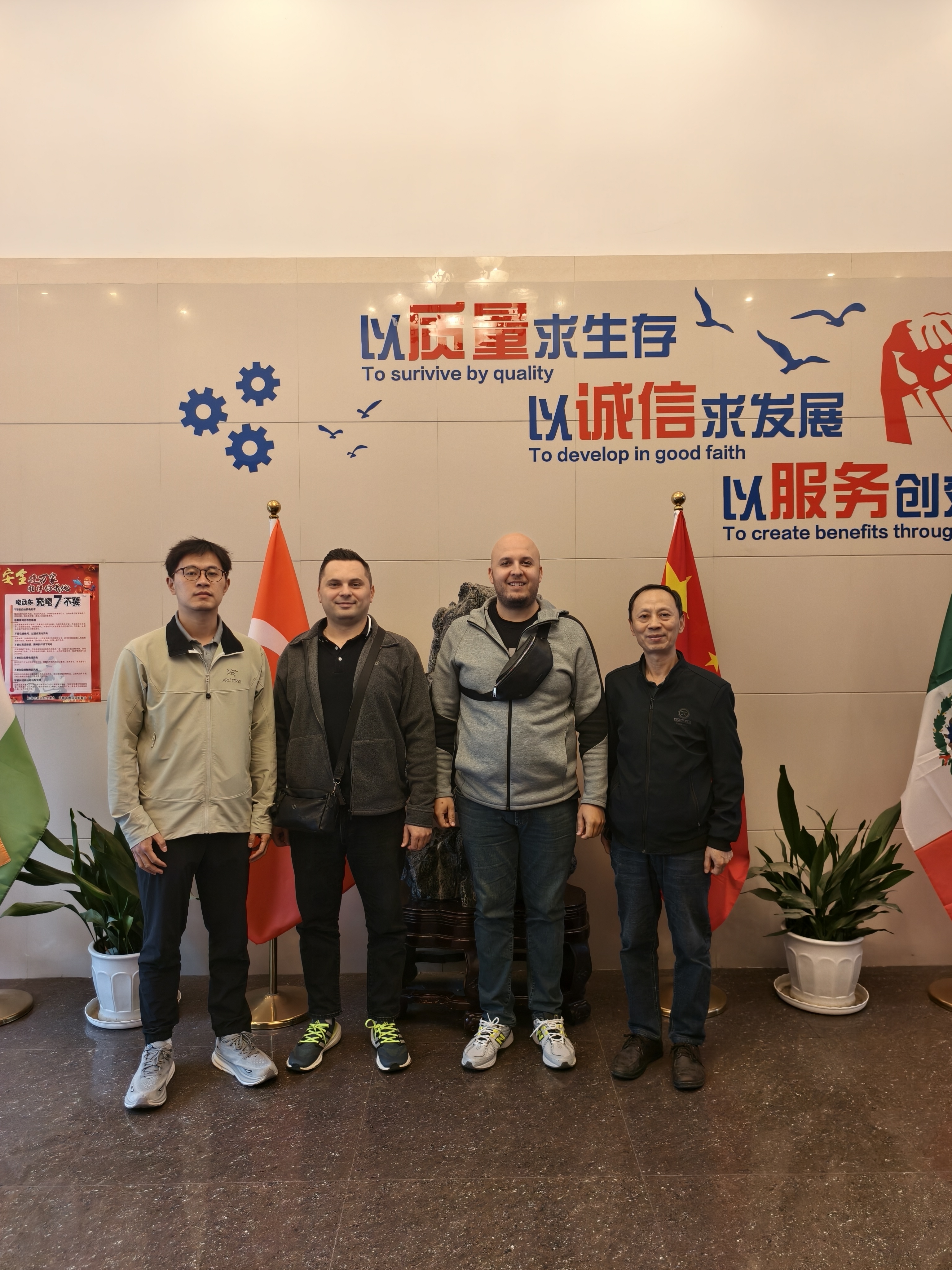 Overseas Clients Visit Wuxi Sharp Metal Products for On-Site Factory Inspection
